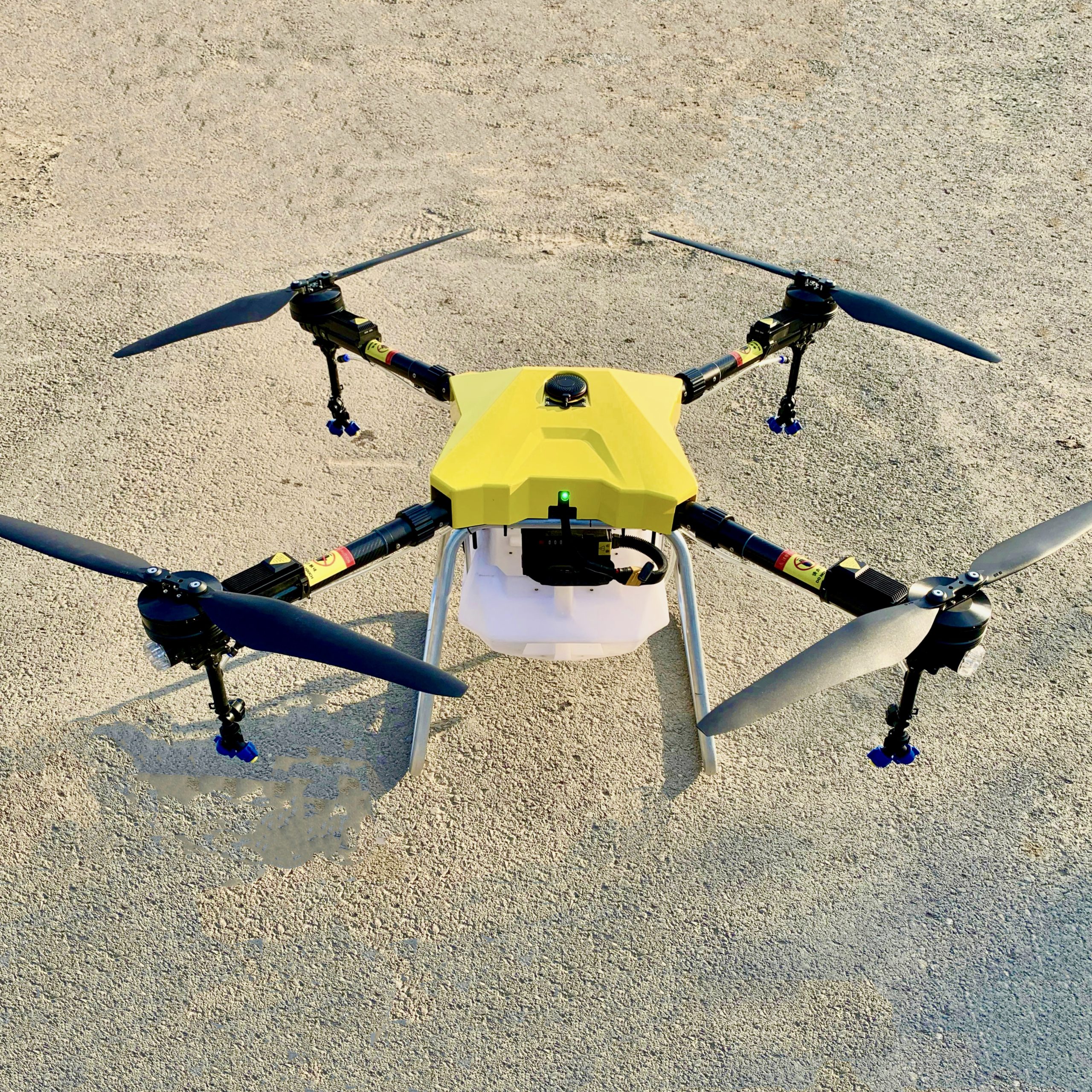 ST60 30L (7.93 gal) Agricultural Drone